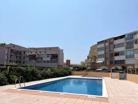 T2 climatisé avec piscine et parking à 100m de la mer - Photo 16