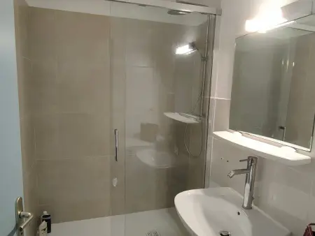 Pavillon avec piscine, à 350m de la plage, 6 pers, parking privé - Photo 7