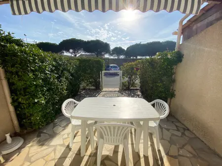 Pavillon avec piscine, à 350m de la plage, 6 pers, parking privé - Photo 9