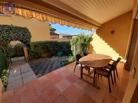 Valras-Plage: Pavillon 6 pers, Piscine, Parking privé - Photo 1