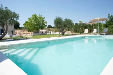 Dimora Maria Charming Home Cisternino - 10 pax, Maison Tour à Pouilles avec Piscine et Charme - Photo 4