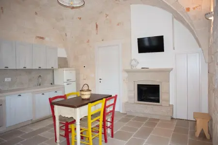 Dimora Maria Charming Home Cisternino - 10 pax, Maison Tour à Pouilles avec Piscine et Charme - Photo 14