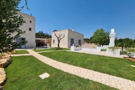 Dimora Maria Charming Home Cisternino - 11 pax, Maison-tour à Pouilles avec Piscine - Photo 1
