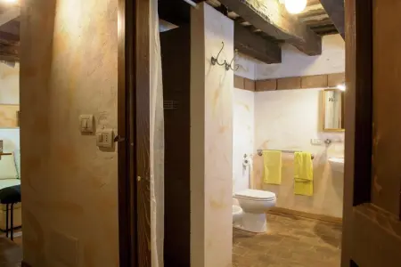 Villa intera, Maison à Modigliana avec piscine et vignobles - Photo 13