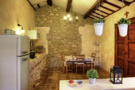 Villa intera, Maison à Modigliana avec piscine et vignobles - Photo 16