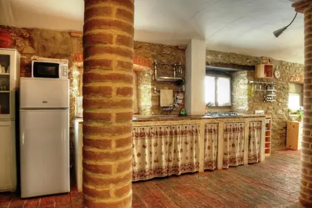 Villa intera, Maison à Modigliana avec piscine et vignobles - Photo 18