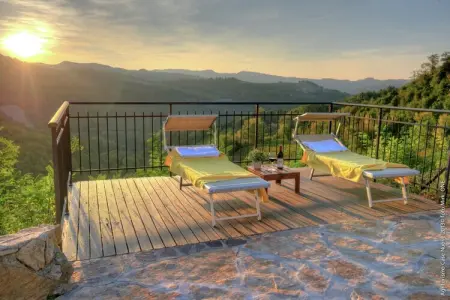 Villa intera, Maison à Modigliana avec piscine et vignobles - Photo 38