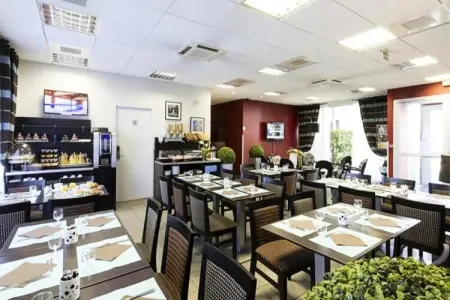 Néméa Appart'Hôtel Toulouse Saint Martin***, Appartement à Toulouse avec piscine et sauna - Photo 13