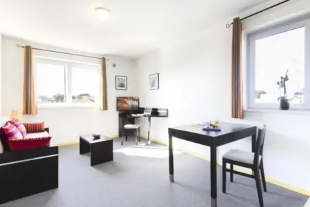 Néméa Appart'Hôtel Toulouse Saint Martin***, Appartement près d'Aeroscopia avec Piscine - Photo 30