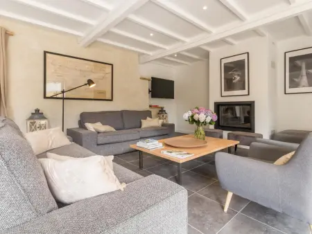 Maison spacieuse avec piscine chauffée et jardin, proche plages - Photo 1