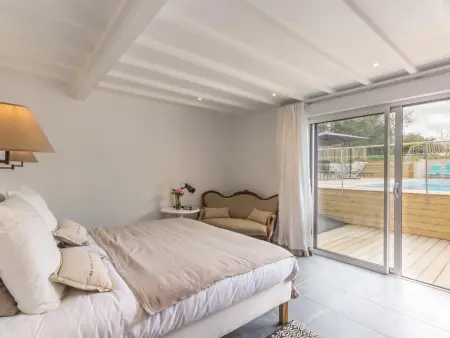 Maison spacieuse avec piscine chauffée et jardin, proche plages - Photo 14