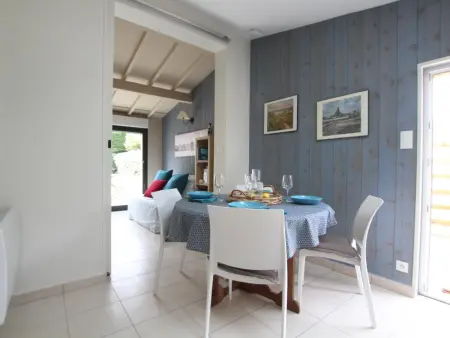 Maison en bord de mer à Réville - Terrasse et Jardin - Photo 2