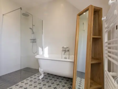 Villa contemporaine à Carolles avec vue mer et accès direct plage - Photo 15