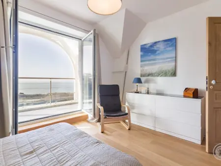 Villa contemporaine à Carolles avec vue mer et accès direct plage - Photo 16