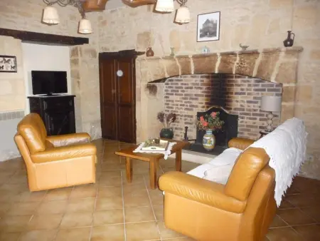 Maison mitoyenne proche Sarlat, idéale famille, Gite 4 personnes à Proissans - Photo 3