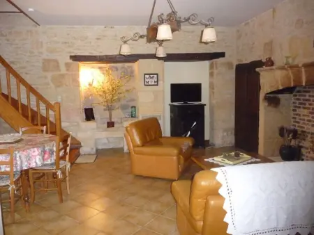 Maison mitoyenne proche Sarlat, idéale famille, Gite 4 personnes à Proissans - Photo 5