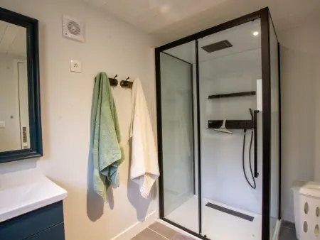Chalet bois intime avec Wifi, piscine partagée, à 1 km de St Pompont - Photo 5