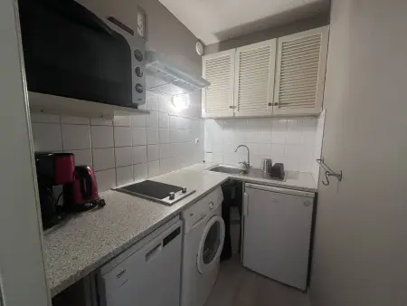 Studio charmant avec balcon face aux montagnes, Appartement 4 personnes à Cauterets - Photo 2