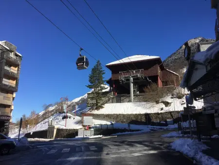 Charmant T2 Cabine au centre de Cauterets, parking et local à ski - Photo 9
