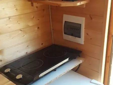 Cabane avec jacuzzi privatif et accès à ferme pédagogique - Photo 5