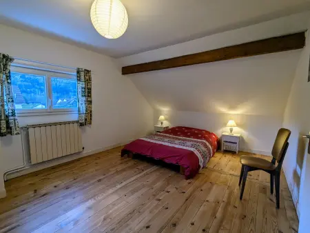 Gîte confortable avec terrasse et vue montagne, proche loisirs et pistes - Photo 9
