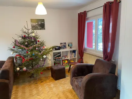 Gîte confortable avec terrasse et vue montagne, proche loisirs et pistes - Photo 16