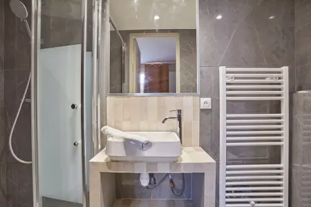 CAIRE 5, Superbe Appartement 2 chambres Centre de Paris - Photo 13