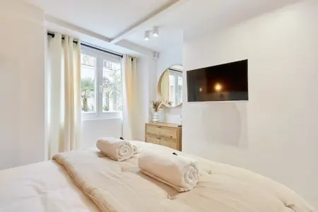 ABOUKIR 71, Superbe appartement climatisé Paris Centre Place Bourse - Photo 13
