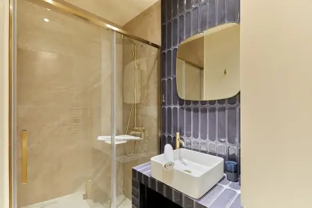 SEBASTOPOL 110, Incroyable Appartement 3 chambres climatisé au centre de Paris - Photo 5