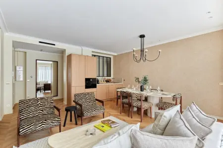 SEBASTOPOL 110, Incroyable Appartement 3 chambres climatisé au centre de Paris - Photo 10