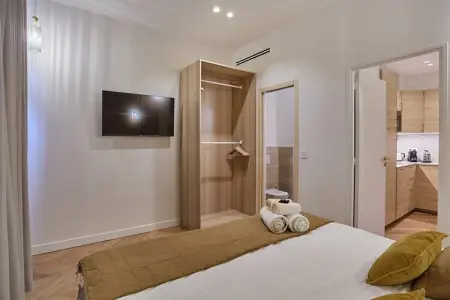 SAINT QUENTIN 2 RDC, Sublime appartement Centre de Paris - Photo 14