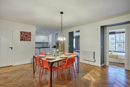 STRASBOURG  1, Superbe appartement de 3 chambres au centre de Paris - Photo 2