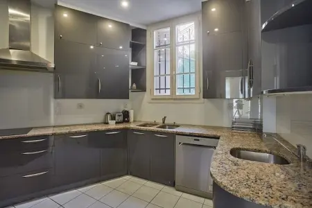 BELZUNCE, Superbe appartement Centre de Paris/Montmartre - Photo 9