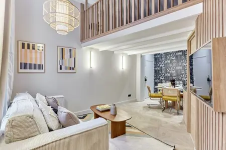 CLICHY, Sublime appartement au centre de Paris - Photo 7