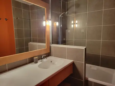 Appartement moderne - Proche pistes et commerces - 6 pers. - Photo 5