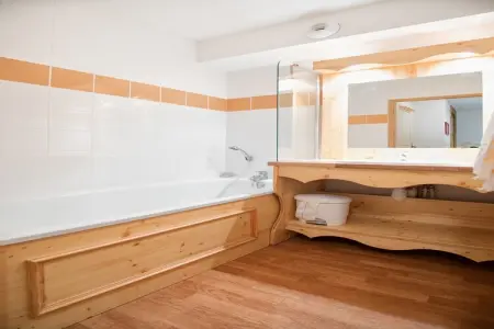 Hameau 2 211 - SPA & PISCINE appartement 6 pers, Appartement à Orelle avec piscine et sauna - Photo 12