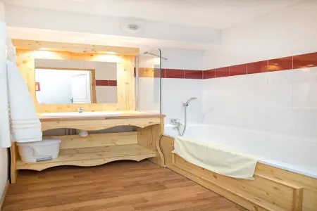 Hameau 3 203 - SPA & PISCINE appartement 4 pers, Appartement aux 3 Vallées avec piscine & sauna - Photo 16