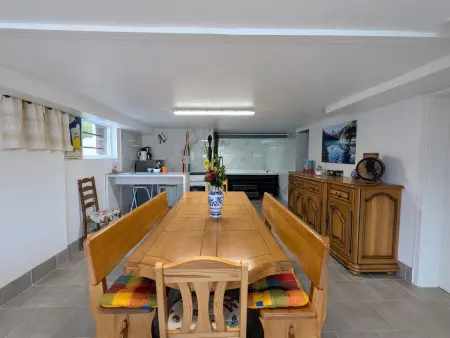 Maison spacieuse avec spa et terrain de jeux en lisière de forêt - Photo 18