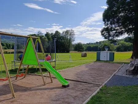 Maison spacieuse avec spa et terrain de jeux en lisière de forêt - Photo 20