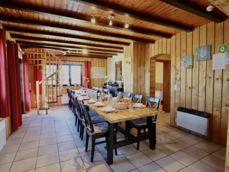 La Pomme de Pin, Belle maison au milieu des Ardennes avec sauna - Photo 2
