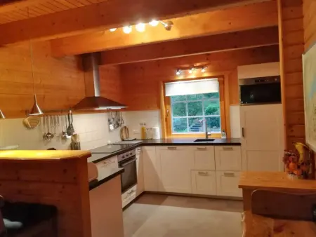 Le Temps-Passe, Chalet spacieux avec sauna les Portes du Soleil - Photo 10