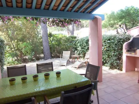 Mini-villa 3*** à 250m de la plage, 2 chambres, climatisation, parking privé - Photo 3