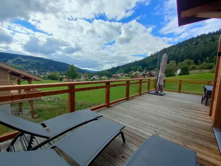 Chalet familial avec sauna et terrasse près du lac - Photo 14