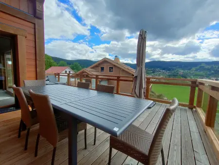 Chalet familial avec sauna et terrasse près du lac - Photo 15