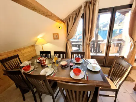 Appartement spacieux 6-8 pers avec vue montagnes, résidence avec services + bien-être - Photo 1