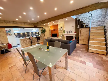 Gîte de charme avec piscine chauffée, clim et WiFi en Loire - Photo 6