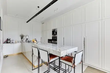 PEREIRE 58, Incroyable Appartement Etoile Porte Maillot - Photo 5