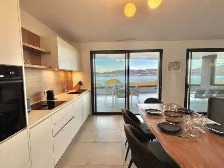 Appartement à Porticcio, Terrasse Spacieuse et Parking - Photo 10