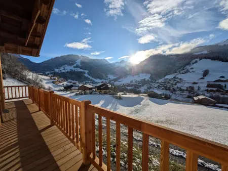 Lodge alpin chaleureux, 4 chambres, 10 pers, parking, terrasse, Arêches-Beaufort - Photo 8