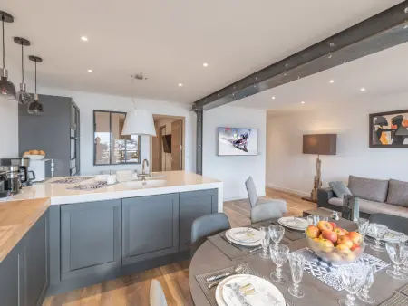 Appartement familial rénové, quartier Alpe d'Huez, orientation sud - Photo 3